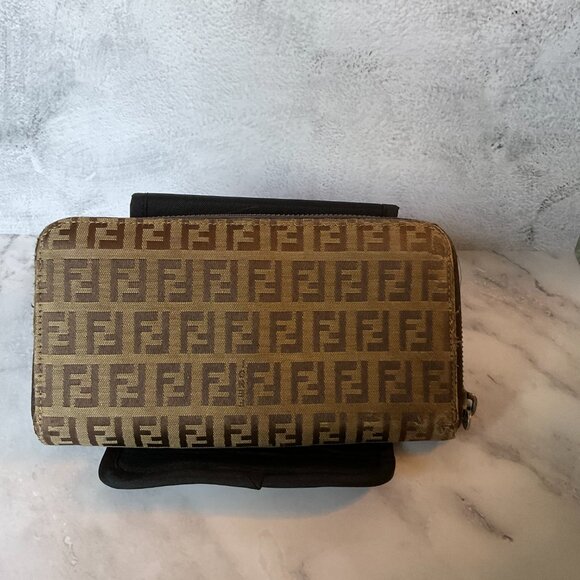 Fendi Zucca Brown Tan Zip Around Long Wallet - Picture 12 of 12